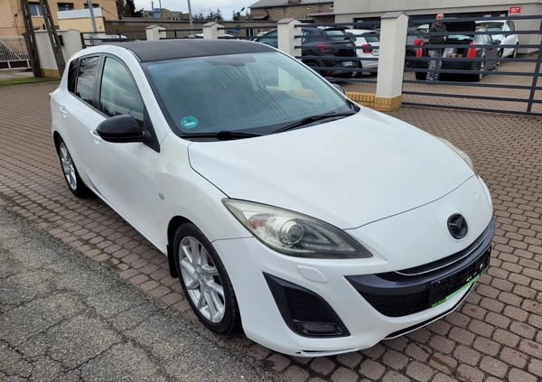 Mazda 3 cena 24900 przebieg: 184000, rok produkcji 2009 z Gniezno małe 277